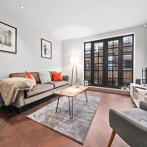 2 Bed Lux Apartments Near Central London Free Wifi By City Stay Aparts London